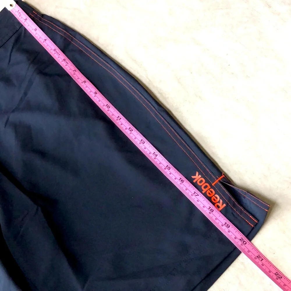 Reebok Men’s PlayDry Classic Cut for Built-In Performance Workout Shorts Size S